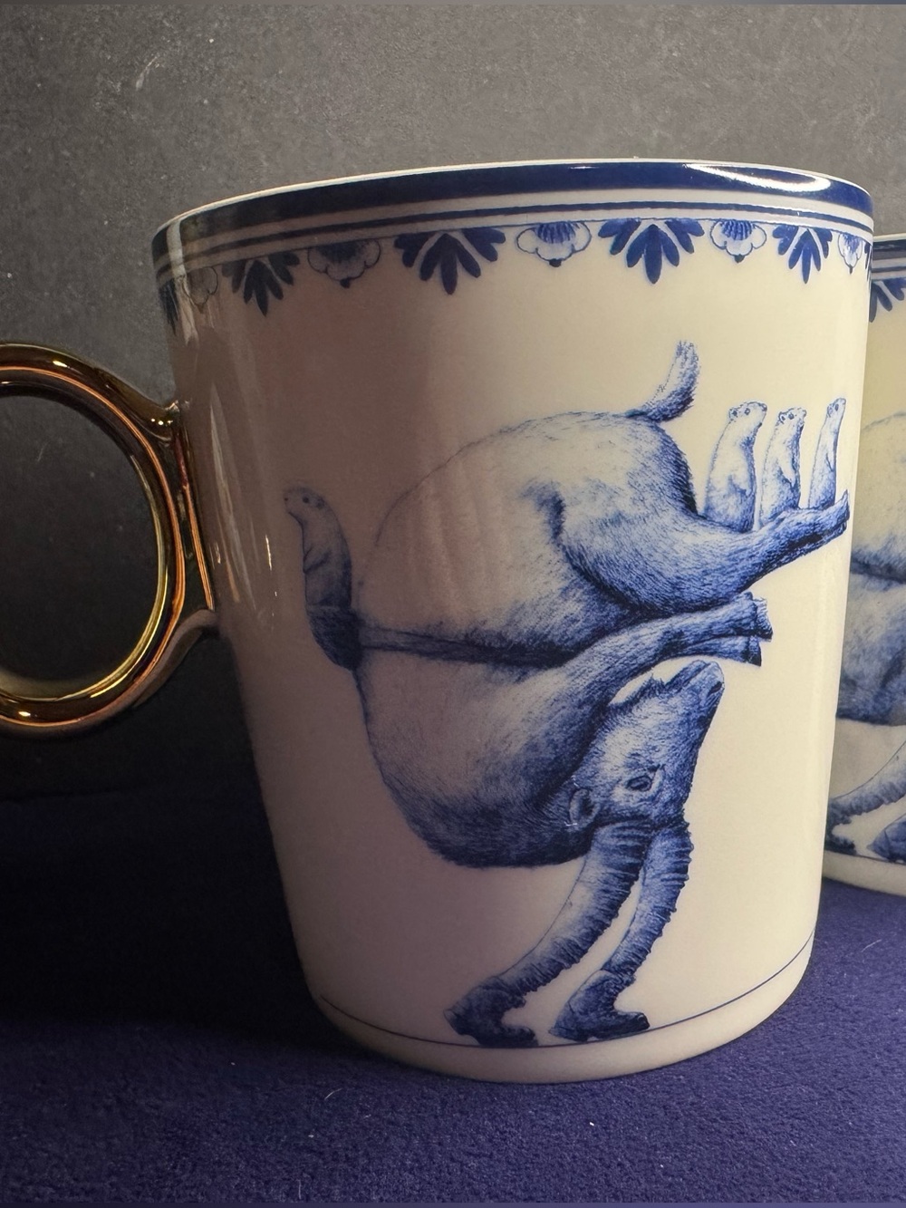 Heinen Delfts Blauw Capricorn Mug Design By Redmer Hoekstra Gold Colored Handle